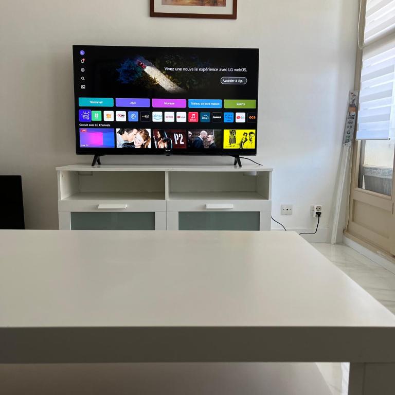 Studio en résidence avec parking - Estudio con balcón - 9