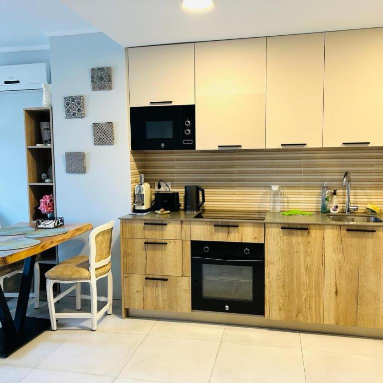Sky Apartment planta última, gran terraza en techo, 5 minutos de la playa - Apartamento de 1 dormitorio - 4