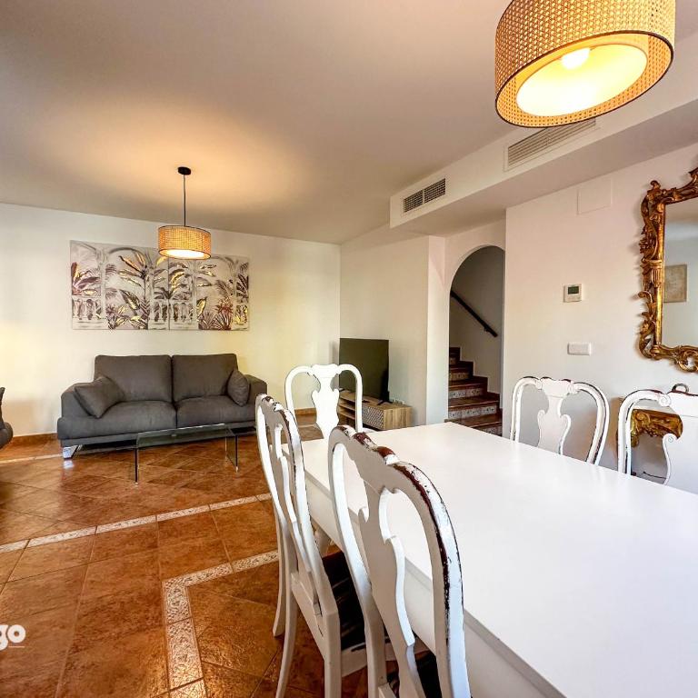 Spacious Townhouse - Private Patio Oasis - FRE01 - Casa de 3 dormitorios - 5