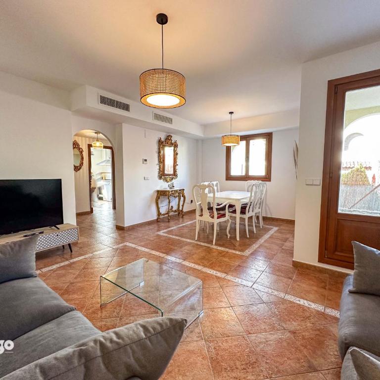 Spacious Townhouse - Private Patio Oasis - FRE01 - Casa de 3 dormitorios - 6