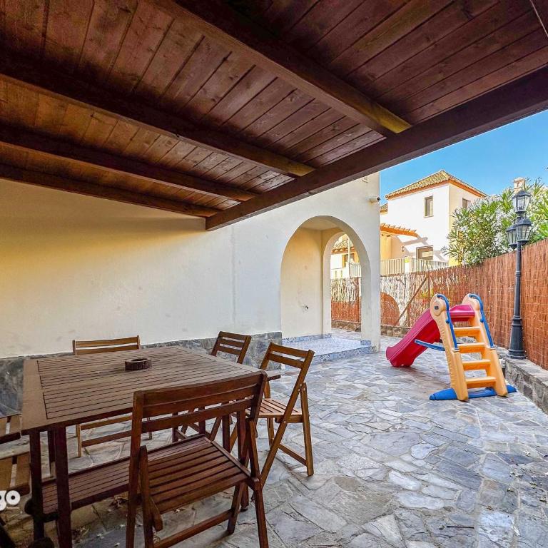 Spacious Townhouse - Private Patio Oasis - FRE01 - Casa de 3 dormitorios - 21