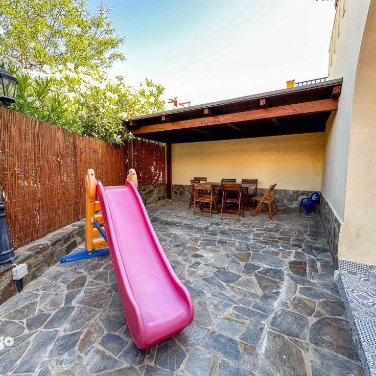 Spacious Townhouse - Private Patio Oasis - FRE01 - Casa de 3 dormitorios - 20