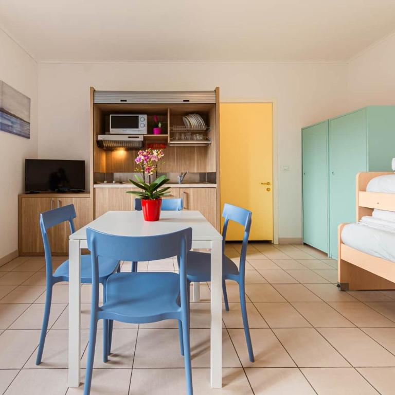 Il Villaggio di ABITABO - Camera Quadrupla con Bagno Privato - 4