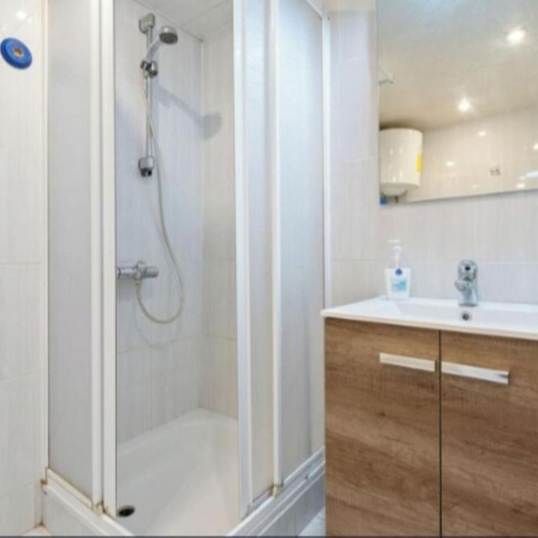 Apartamentos TSS Alboran - Apartamento con vistas a la piscina (2 adultos + 2 niños) - 17
