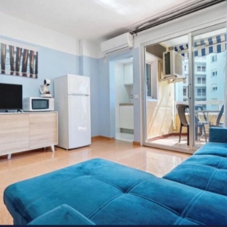 Apartamentos TSS Alboran - Apartamento con vistas a la piscina (2 adultos + 2 niños) - 13
