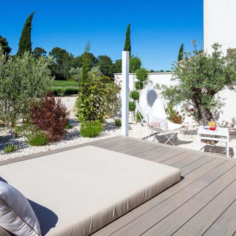 La Bastide de Damien, 5 clefs Demeure d'Exception et Table Remarquable dans le guide Teritoria, JACUZZI Privatif, Cuisine étoilée Dominique Frérard - Suite avec Jacuzzi - 7