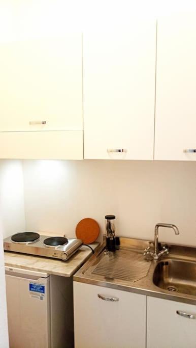 In centro storico Confort e charme ! - Appartamento con 1 Camera da Letto - 2