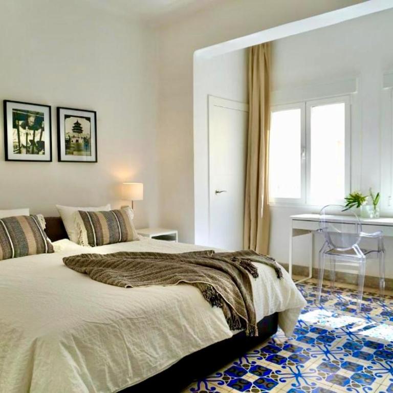 Hermoso y Luminoso Apartamento Málaga Centro - Apartamento - 1