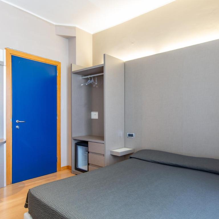 Hotel Baltic Riccione-Fronte Mare - Family Room with Sea View - 4