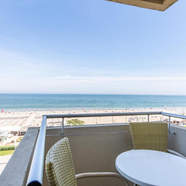 Hotel Baltic Riccione-Fronte Mare - Family Room with Sea View - 8