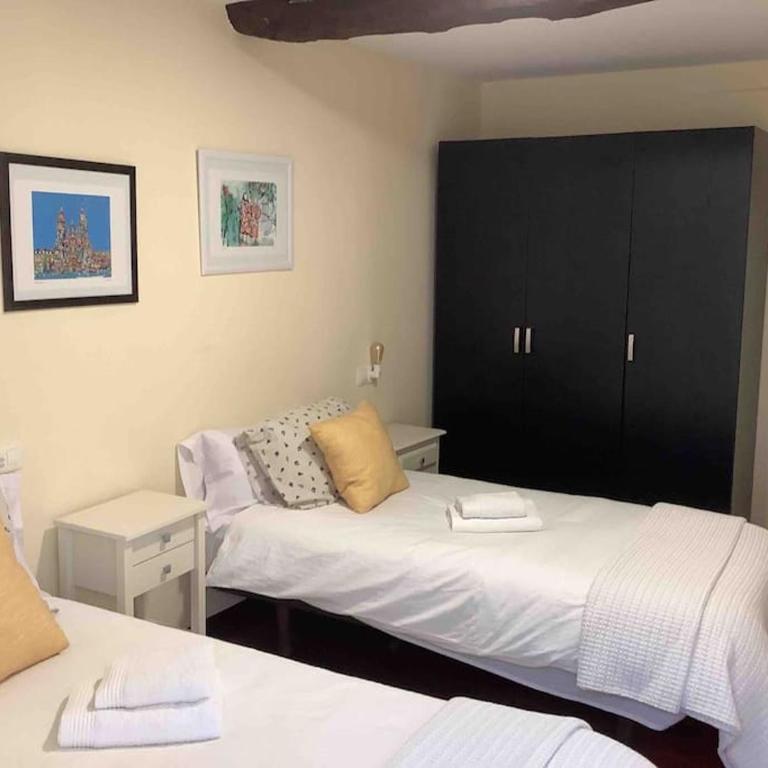 A 100 metros Catedral, 3º -Galería -Duplex - Two-Bedroom Apartment - 6