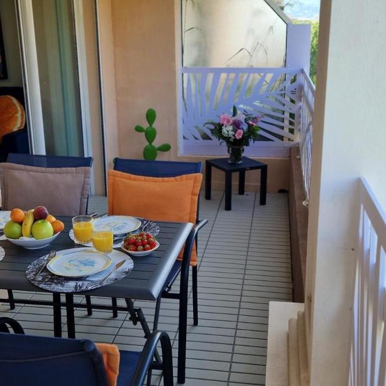 Juan 4 prs, clim, 300m plage, piscine, parking - Appartamento con 1 Camera da Letto - 19