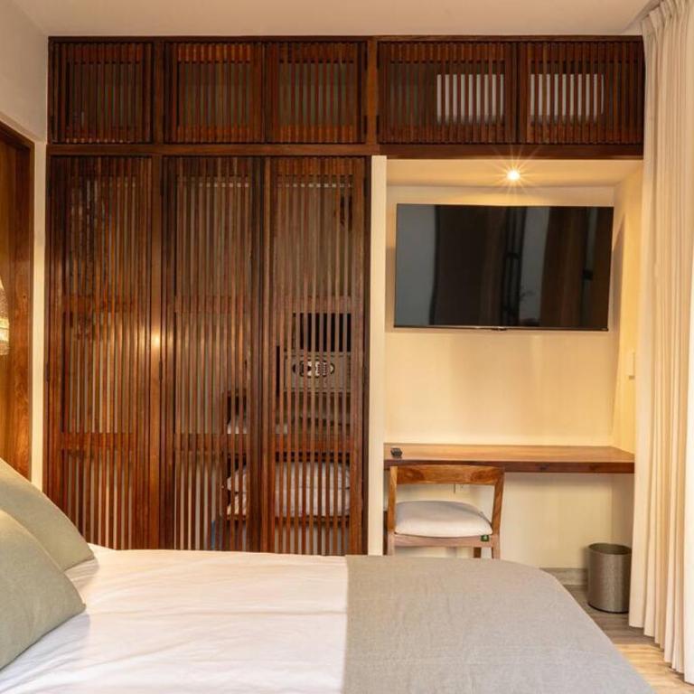 Private Pool & Terrace - Sleeps 4 Near the Beach - B104 - One-Bedroom Apartment - 17