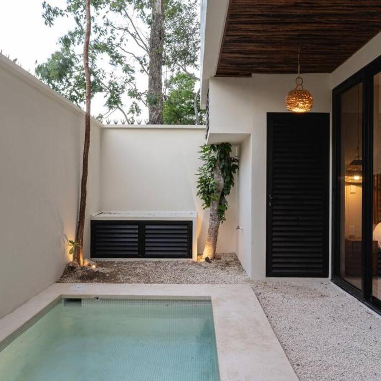 Private Pool & Terrace - Sleeps 4 Near the Beach - B104 - One-Bedroom Apartment - 24