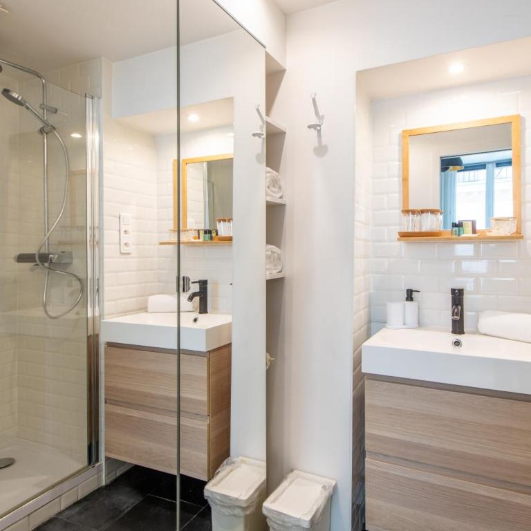 Modern spacious studio only 1 minute away from the Place de la République - Studio Deluxe - 8