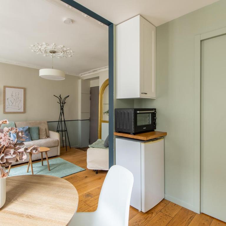 Modern spacious studio only 1 minute away from the Place de la République - Studio Deluxe - 12