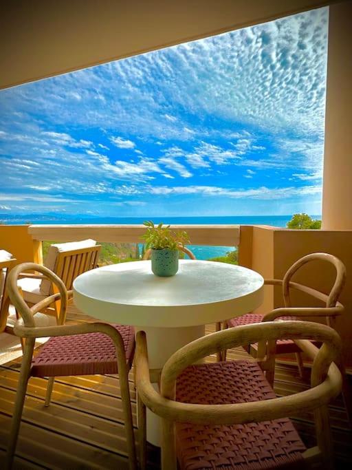 Vue mer - Refait à neuf - Clim - Parking - 4 personnes - Appartement 2 Chambres - 11