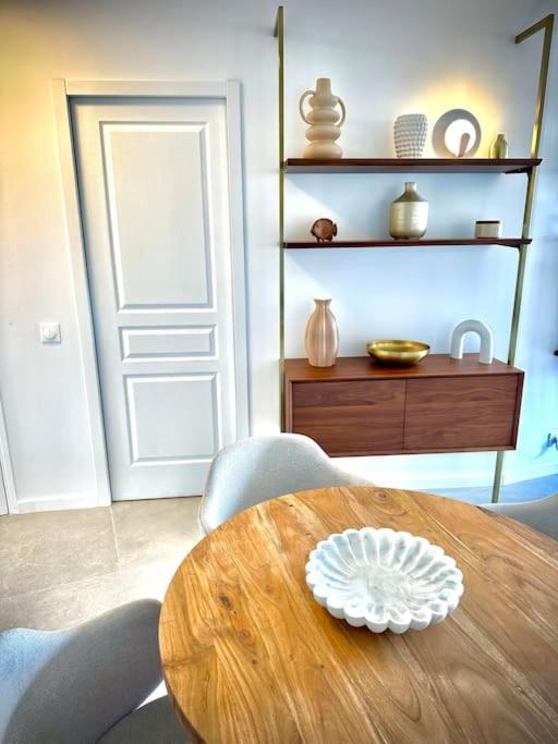 Vue mer - Refait à neuf - Clim - Parking - 4 personnes - Appartement 2 Chambres - 19