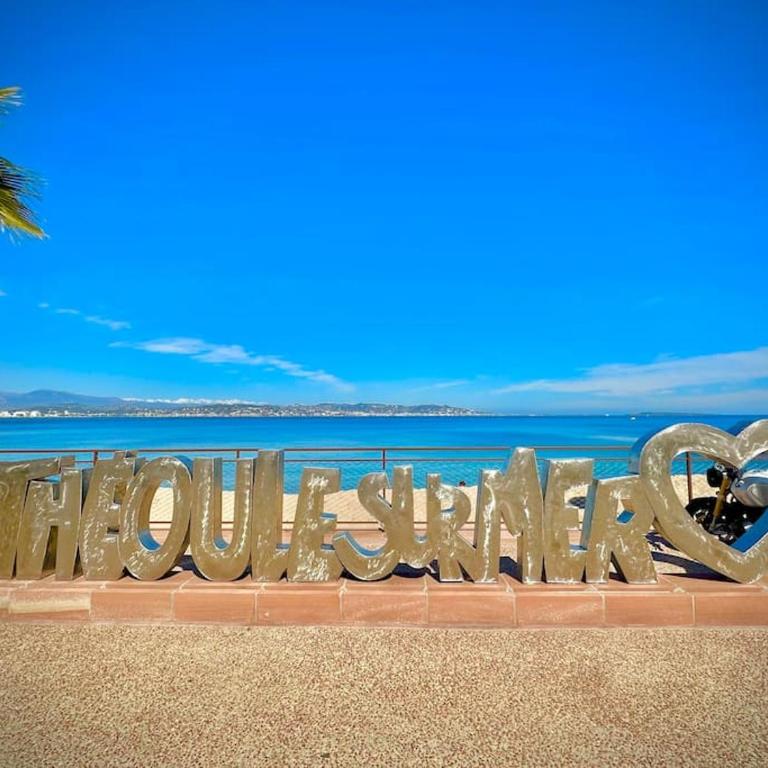 Vue mer - Refait à neuf - Clim - Parking - 4 personnes - Appartement 2 Chambres - 27