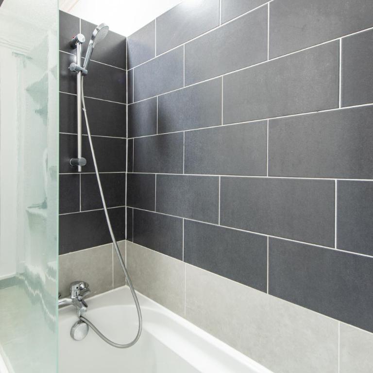 Stylish 2-bedroom apartment near the famous Moulin Rouge - Appartement 2 Chambres - 66