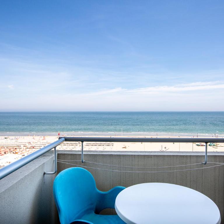 Hotel Baltic Riccione-Fronte Mare - Quadruple Room with Sea View - 14