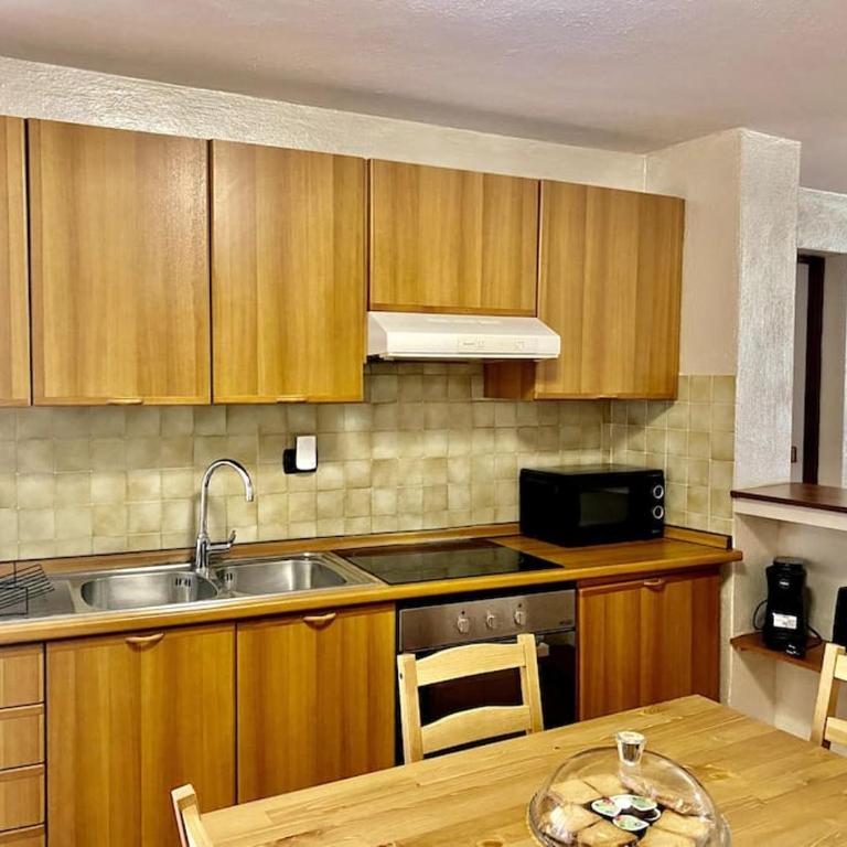 CENTRO STORICO casa calcio balilla - One-Bedroom Apartment - 32