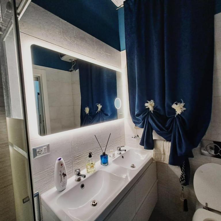 Villa Flower's House di Doris Simone - Three-Bedroom Villa - 10