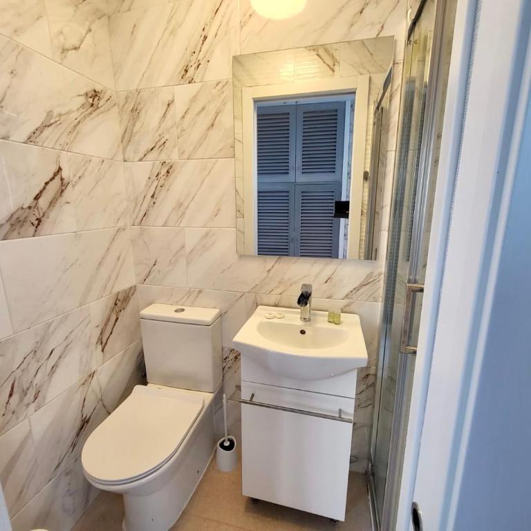 New Attic with Terrace and Air Conditioning at Las Canteras Beach Parking Optional - Apartamento de 1 dormitorio - 15