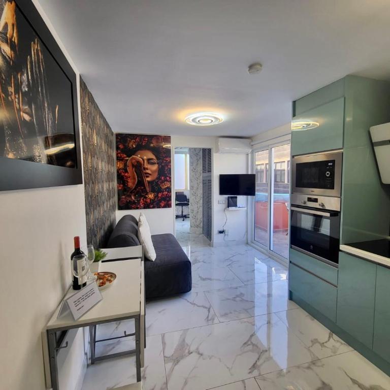 New Attic with Terrace and Air Conditioning at Las Canteras Beach Parking Optional - Apartamento de 1 dormitorio - 5