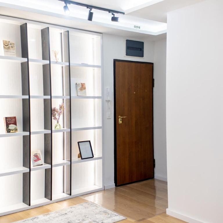 Old Town Heaven 3-bedroom apartment with balcony - Three-Bedroom Apartment - 23