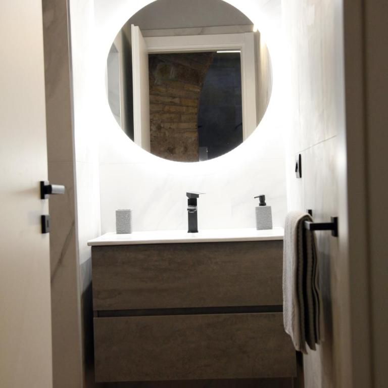 Unique Trastevere - Appartamento con 1 Camera da Letto - 23
