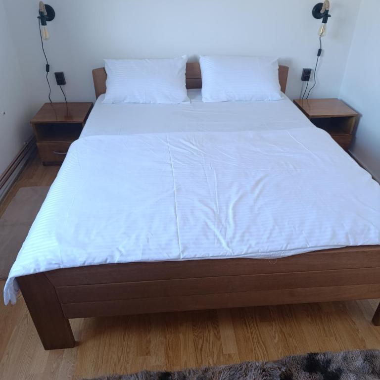Garfield Family Apartman 1 - Suite Apartment - 16
