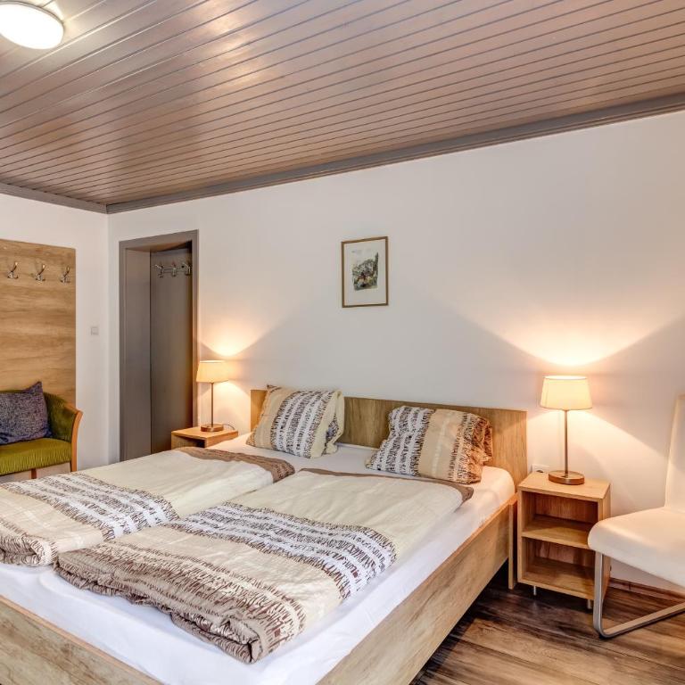 Ludwighaus - Familienzimmer mit Bergblick - 6