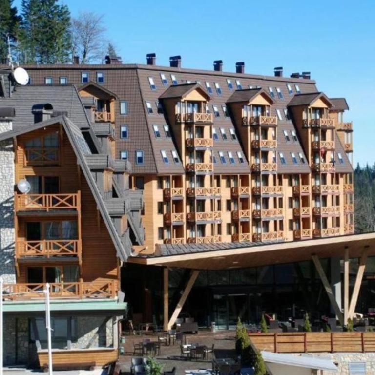 Apartmani VinVucko Jahorina u sklopu aparthotela Vucko privatni apartmani - Apartment with Mountain View - 37