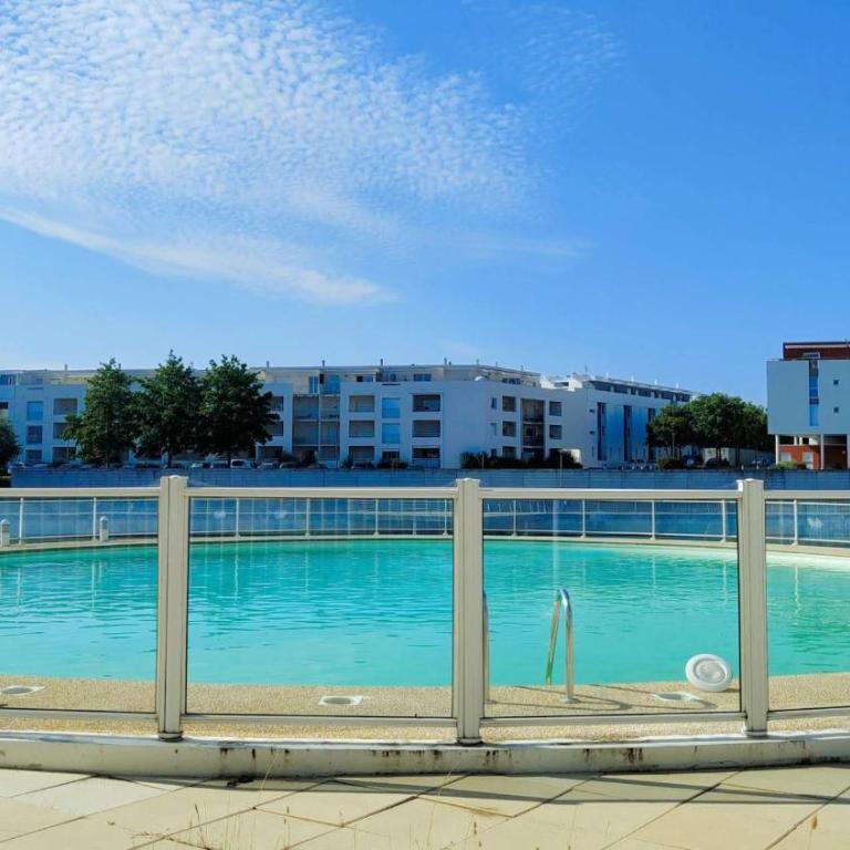 Charmant T2 avec Piscine vue lac aux minimes La Rochelle - Appartement 1 Chambre - 4