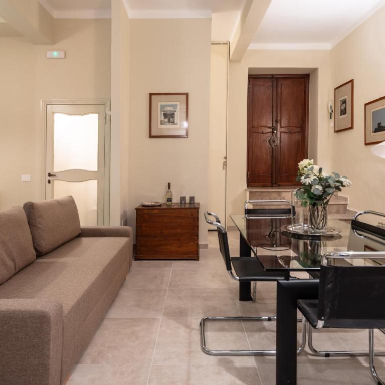 Hostly-Suite il Mediceo-Lungarni in Town Center - Appartamento con 1 Camera da Letto - 16