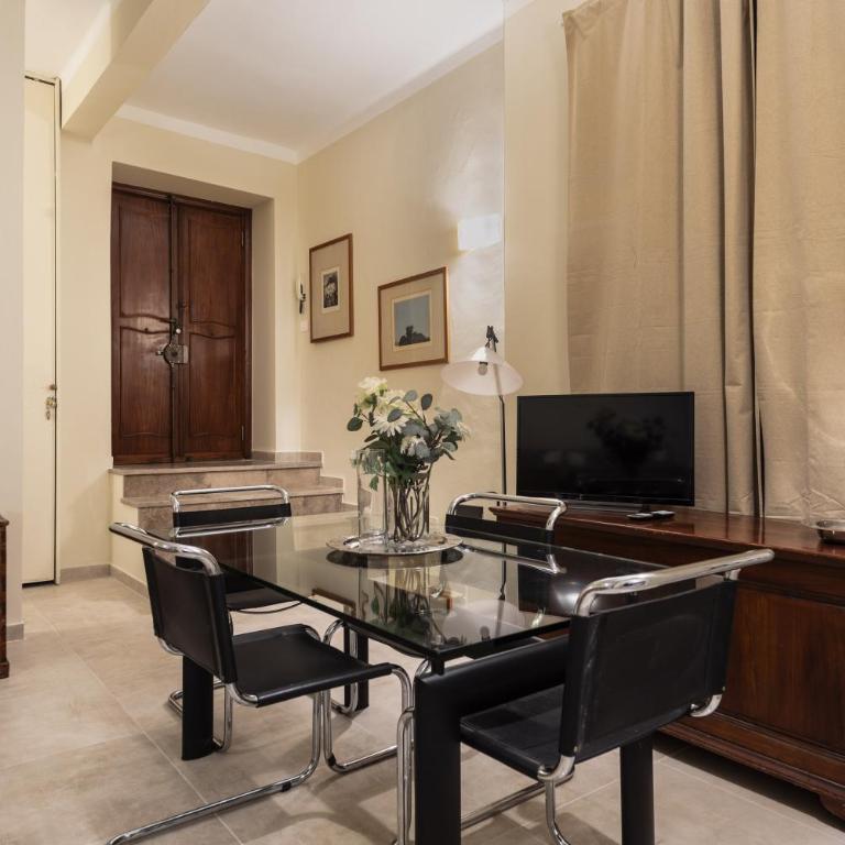 Hostly-Suite il Mediceo-Lungarni in Town Center - Appartamento con 1 Camera da Letto - 13