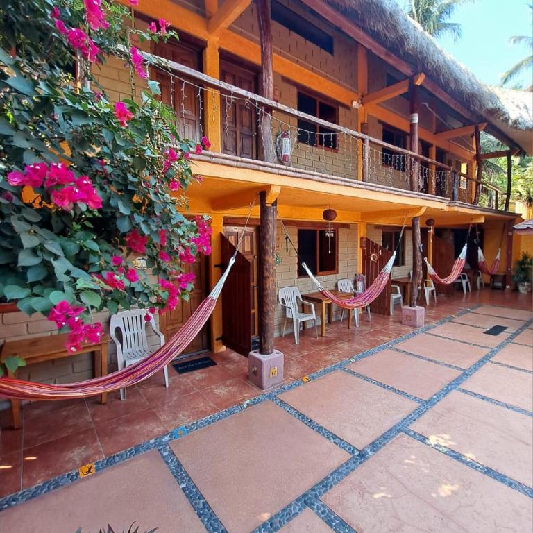 HOTELITO SWISS OASIS, Playa Zicatela - Adults Only - Kitchen - Cocina - Habitación Doble - 12
