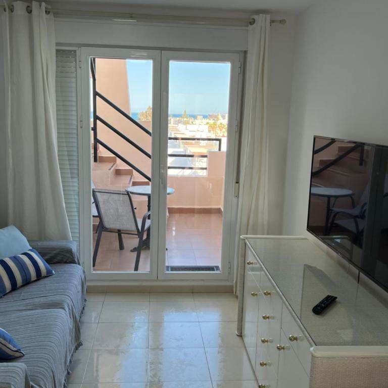 Ático con vistas al mar y piscina privada - Apartamento Deluxe de 2 dormitorios - 18