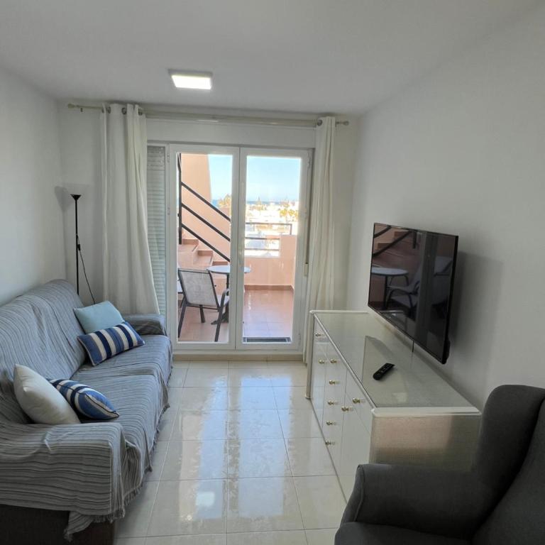 Ático con vistas al mar y piscina privada - Apartamento Deluxe de 2 dormitorios - 17