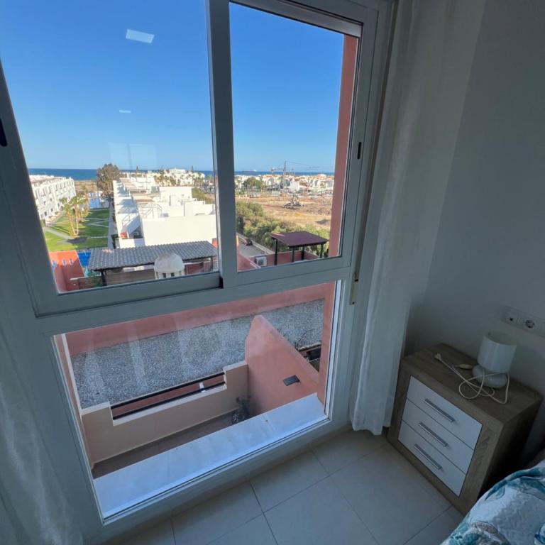 Ático con vistas al mar y piscina privada - Apartamento Deluxe de 2 dormitorios - 13