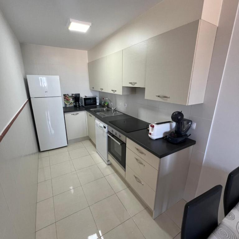Ático con vistas al mar y piscina privada - Apartamento Deluxe de 2 dormitorios - 8