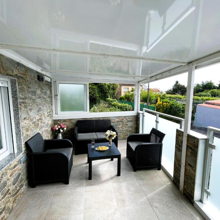 Casa Yanira - Four-Bedroom House - 17