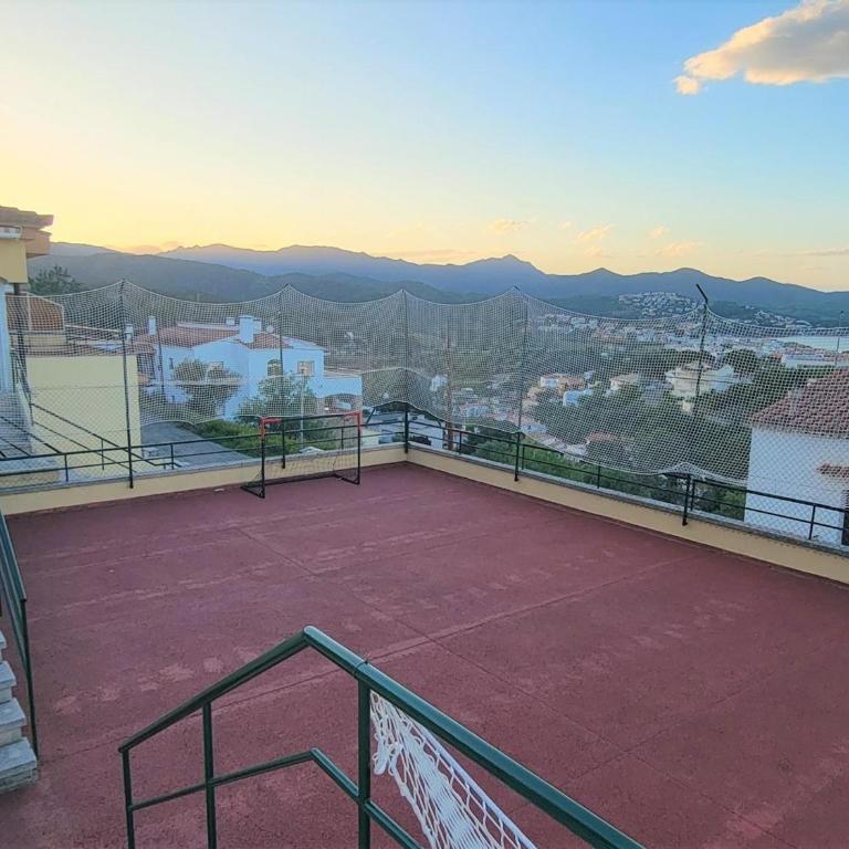 Casa familiar con piscina privada, mascotas permitidas, cerca de la playa en Llançà - ES-170-58 - Villa - 12