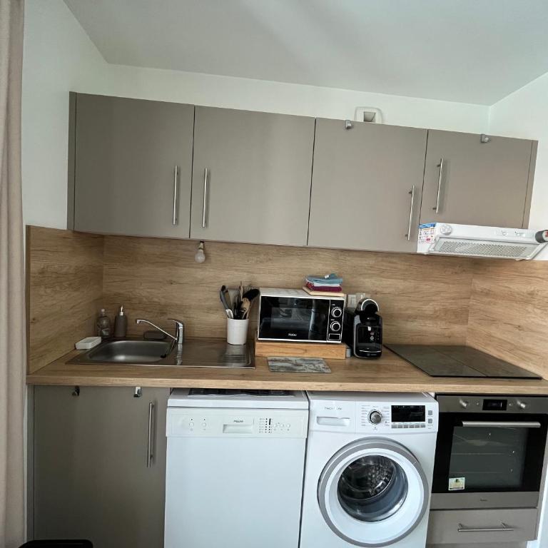 Arcachon Centre : T2 avec Parking, Loggia et Proche Plage - FR-1-319-566 - Apartment - 10