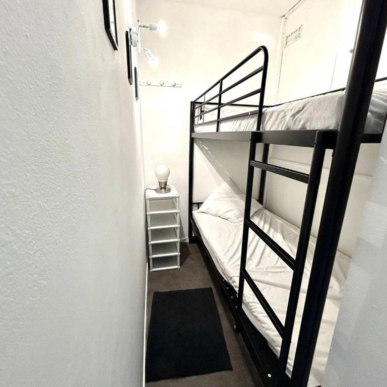 Studio Cabine pour 4 avec Terrasse et Parking Privé à 300m de la Plage à Argelès-sur-Mer - FR-1-388-225 - Studio - 4