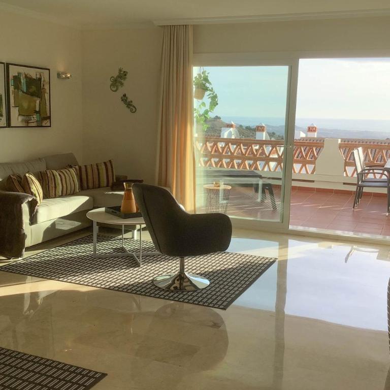 Pool Calahonda Palmeras with Sea View - Happy Rentals - Apartamento de 2 dormitorios - 9