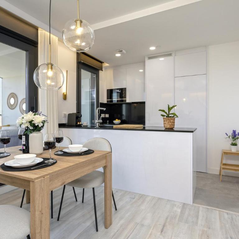 -MalagaSunApts-UrbanSKy Crazy Views - Apartamento de 2 dormitorios con vistas a la ciudad - 9