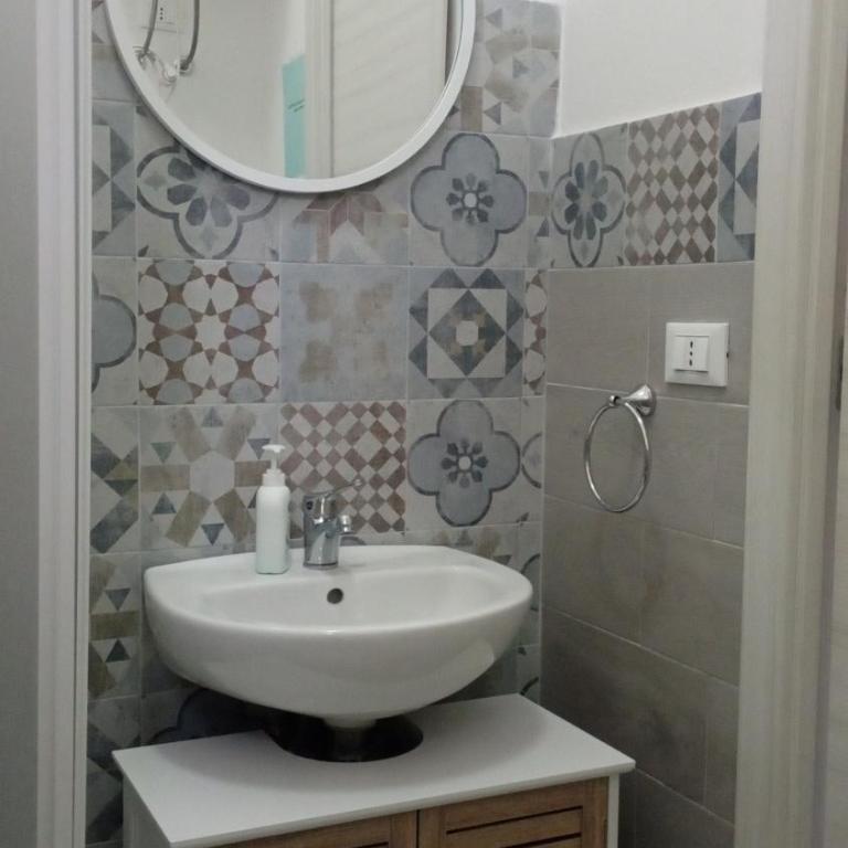 Sicilia House bluchic - One-Bedroom Apartment - 12