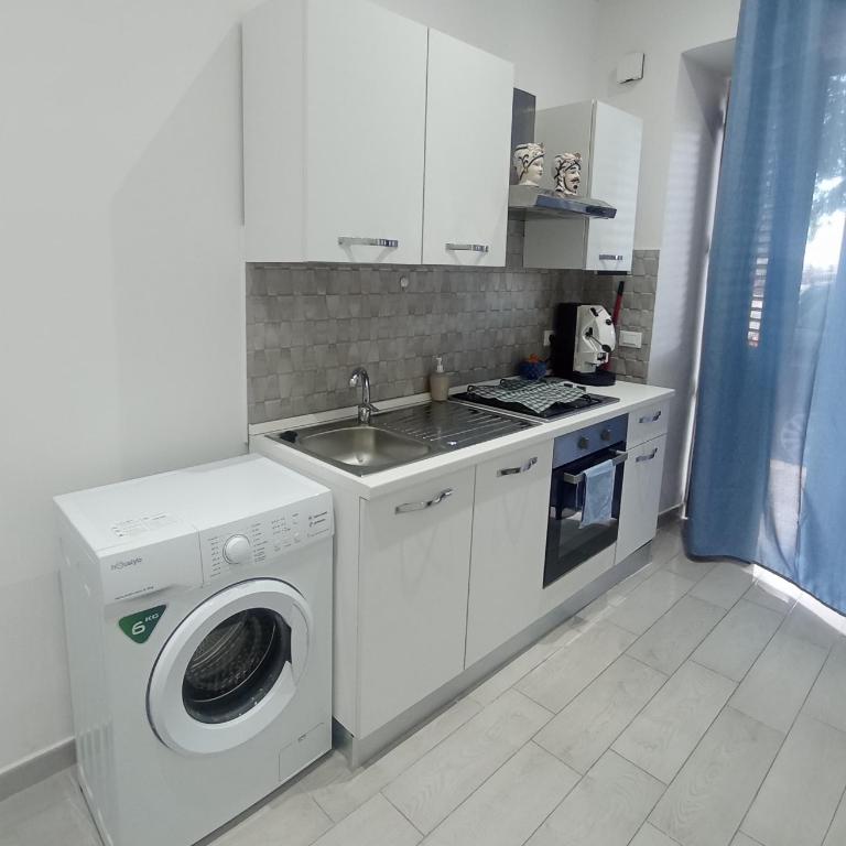 Sicilia House bluchic - One-Bedroom Apartment - 10